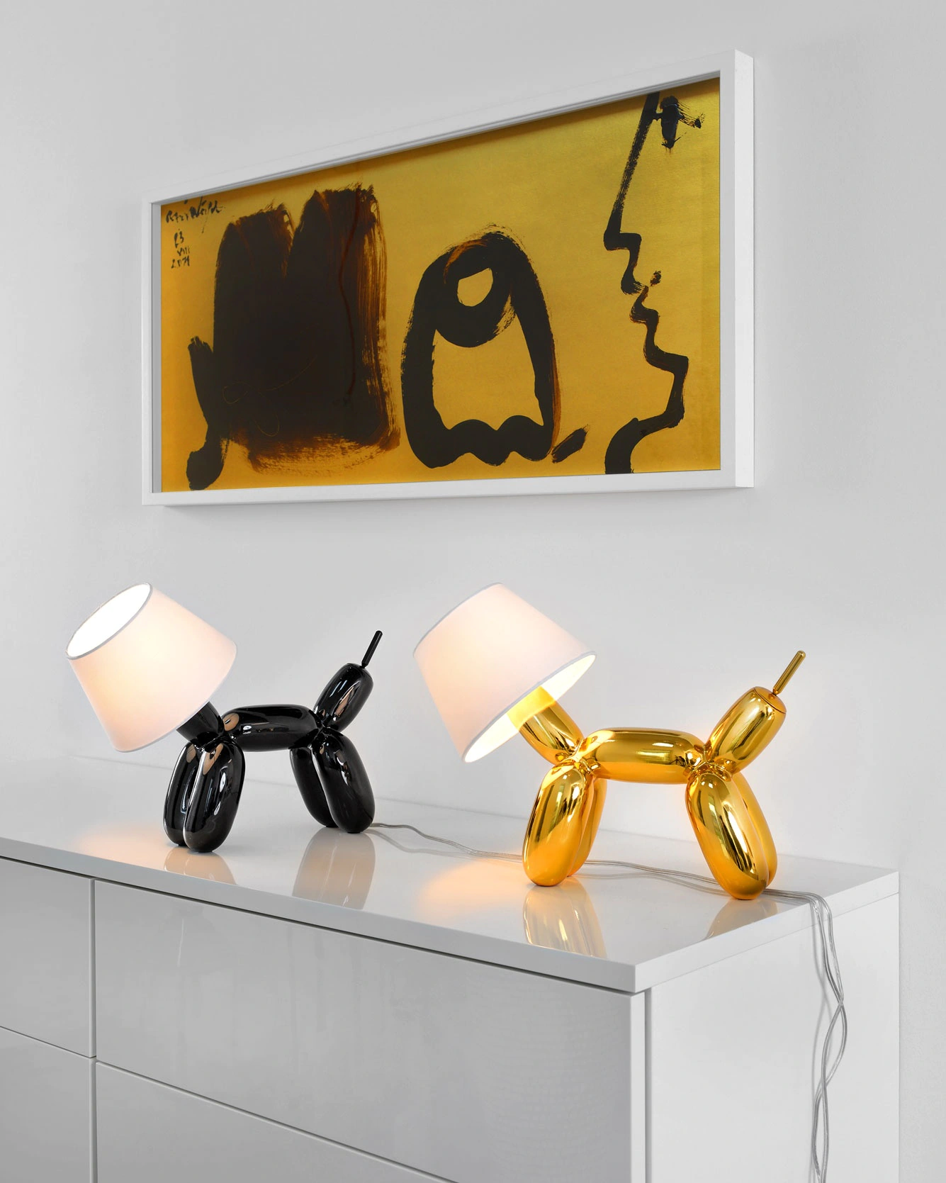 DOGGY - lámpara de mesa color oro | Sompex