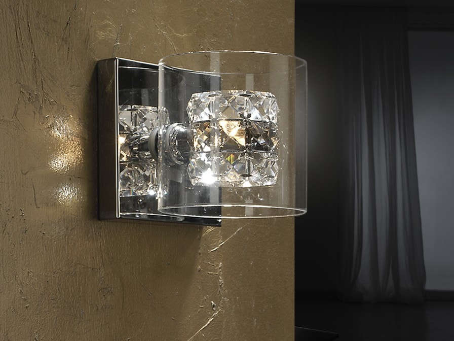Aplique decorativo FLASH de 1 luz – Cristal moldeado y acabado cromo | Schuller