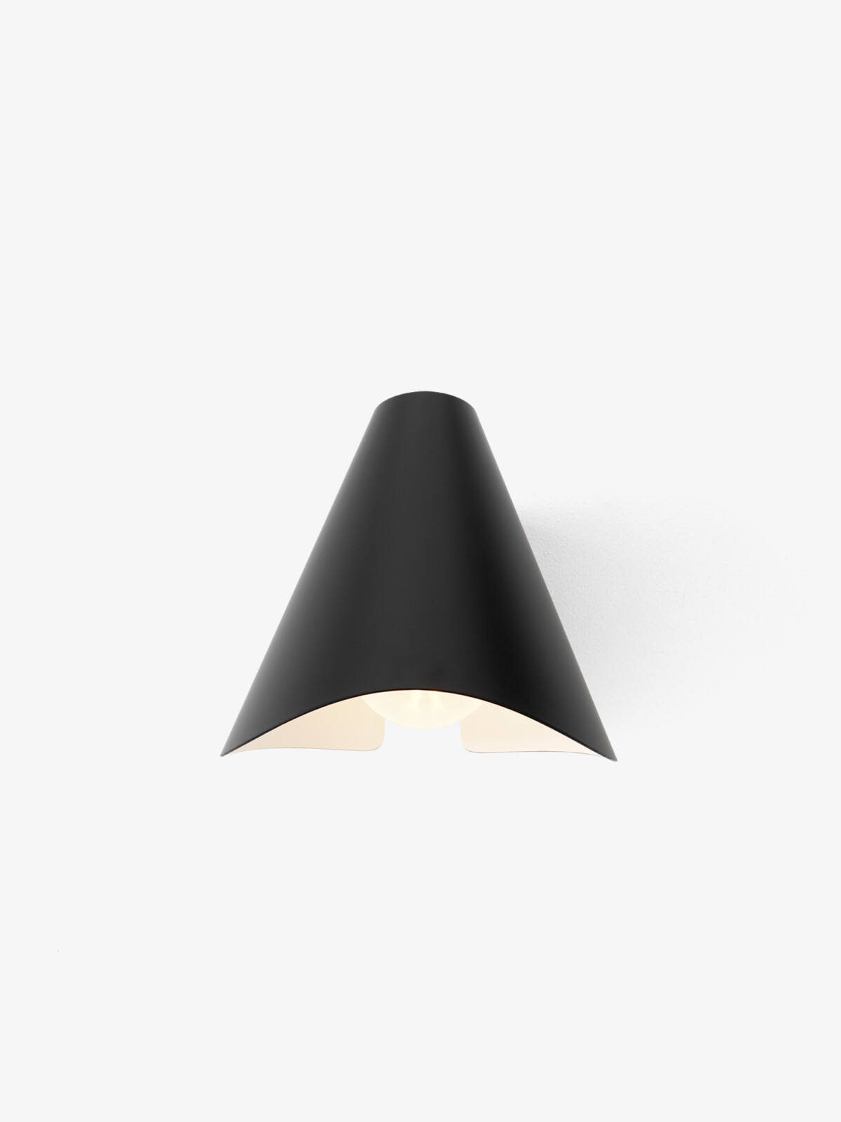 Aplique de pared Bonnet SC103 Space Copenhagen 2024 | And Tradition